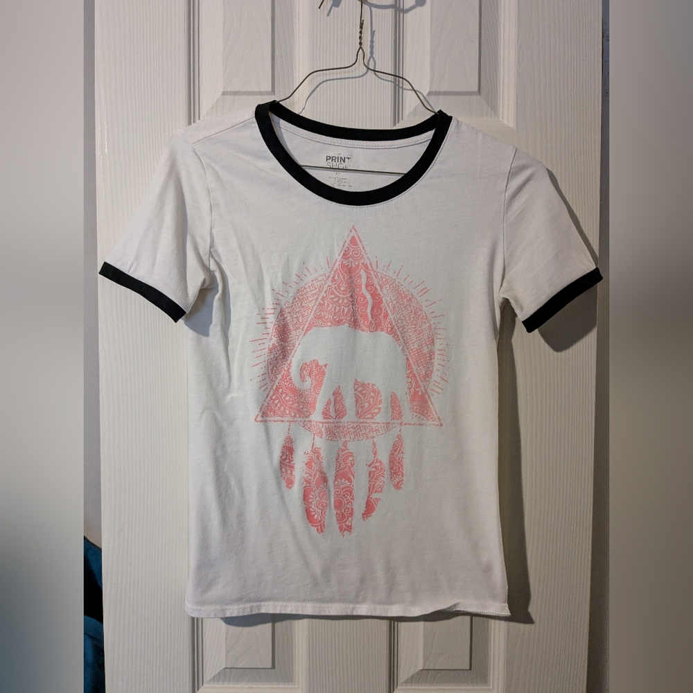 #82 The Print Shop White Pink Graphic Ringer Tee Black Trim Size M